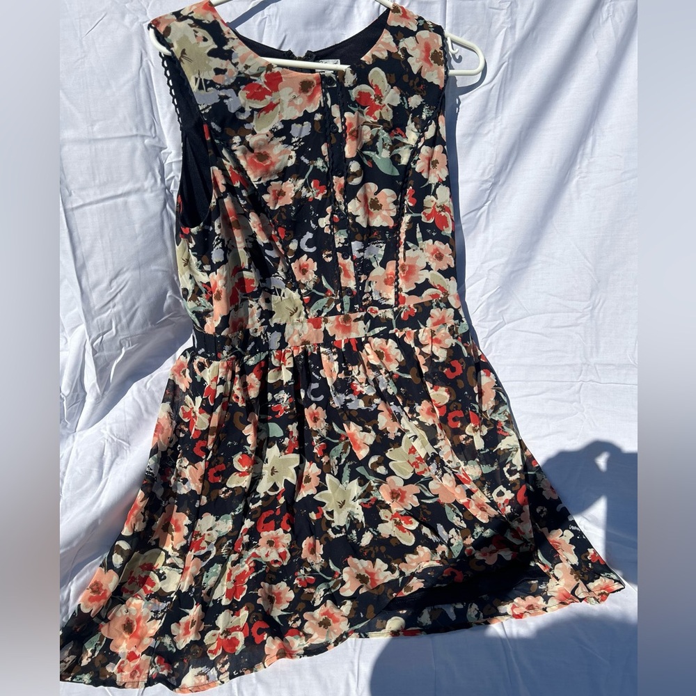 Mini dress